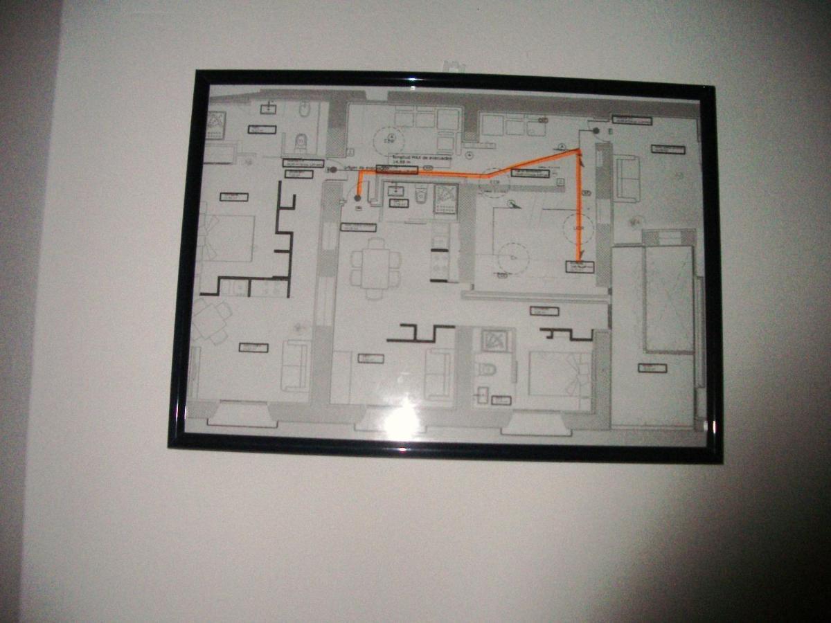Apartamentos La Fonda Aninon Exterior foto